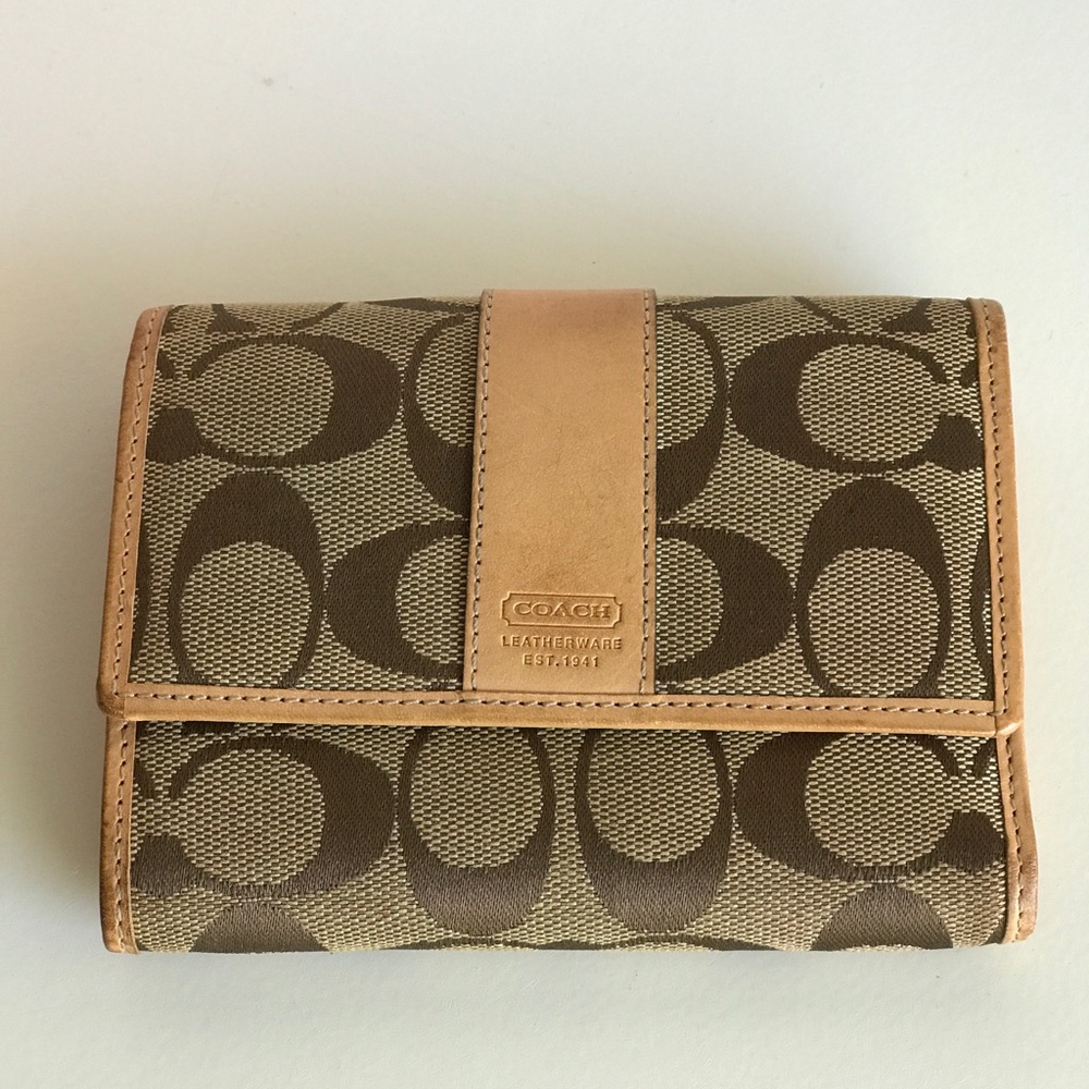 Coach wallet
